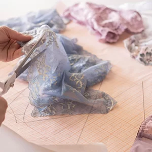 Moldería, lencería y corseteria